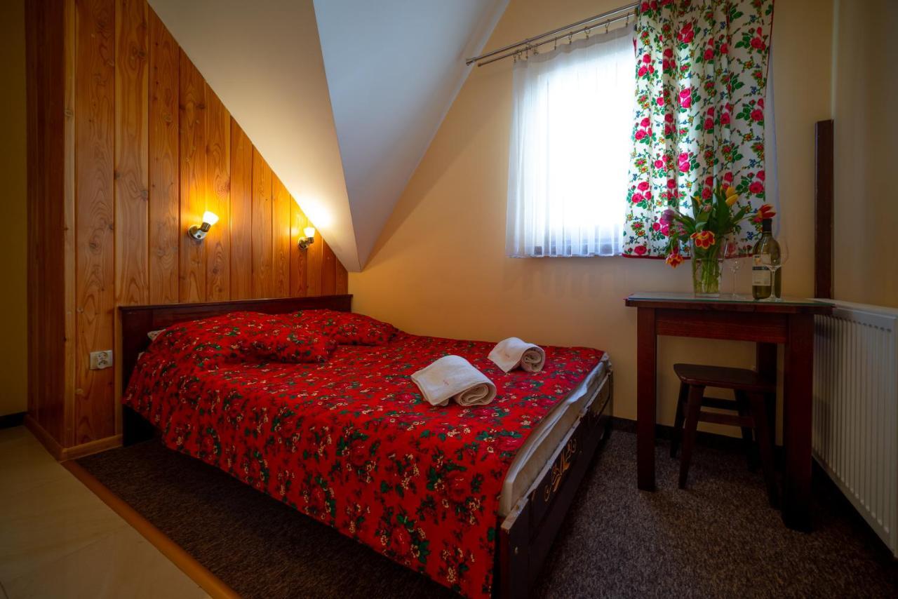 Apartamenty I Pokoje W Willi Na Ubocy Suche Exterior photo