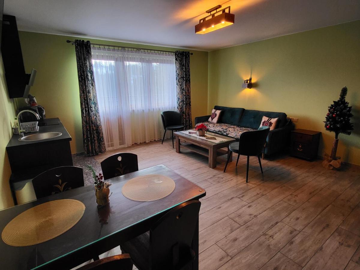 Apartamenty I Pokoje W Willi Na Ubocy Suche Exterior photo