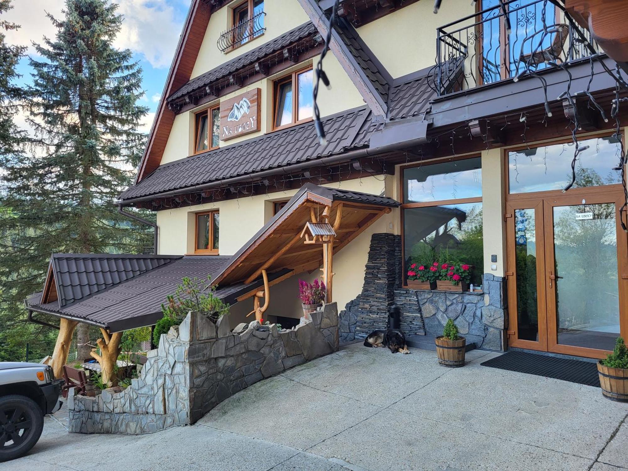 Apartamenty I Pokoje W Willi Na Ubocy Suche Exterior photo